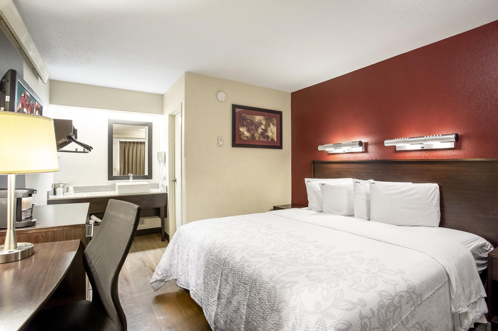 Red Roof Inn Plus+ Pittsburgh South - Airport Exteriér fotografie