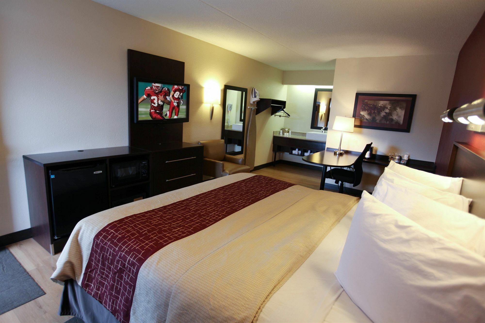 Red Roof Inn Plus+ Pittsburgh South - Airport Exteriér fotografie