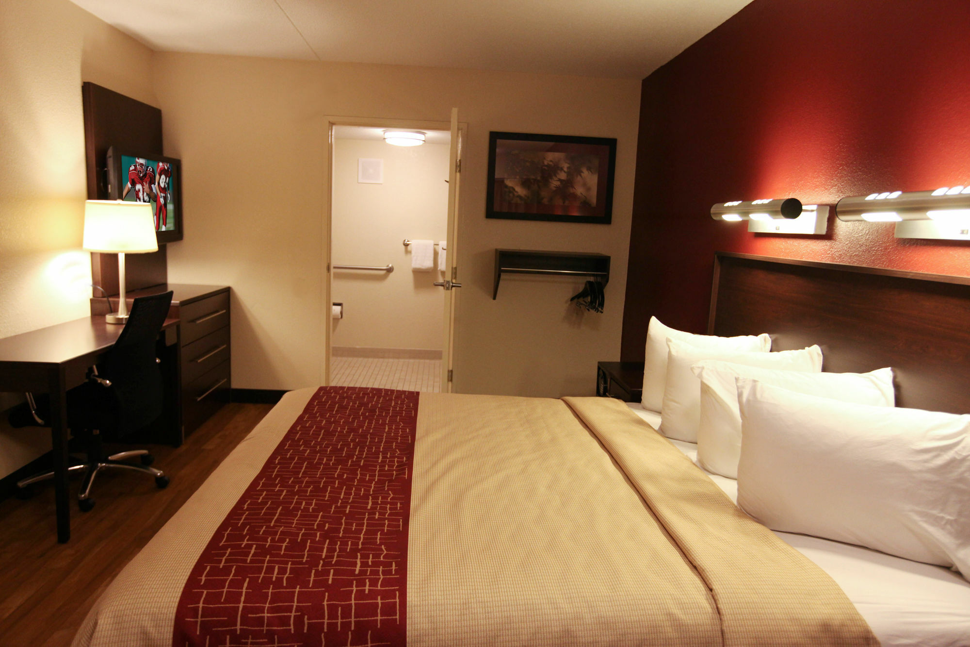 Red Roof Inn Plus+ Pittsburgh South - Airport Exteriér fotografie